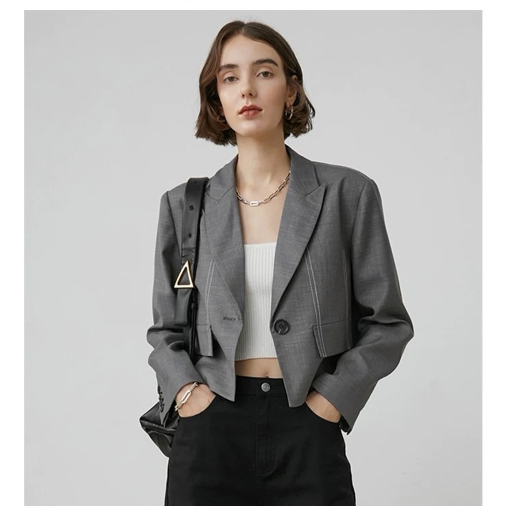 Women's Gray Blazer